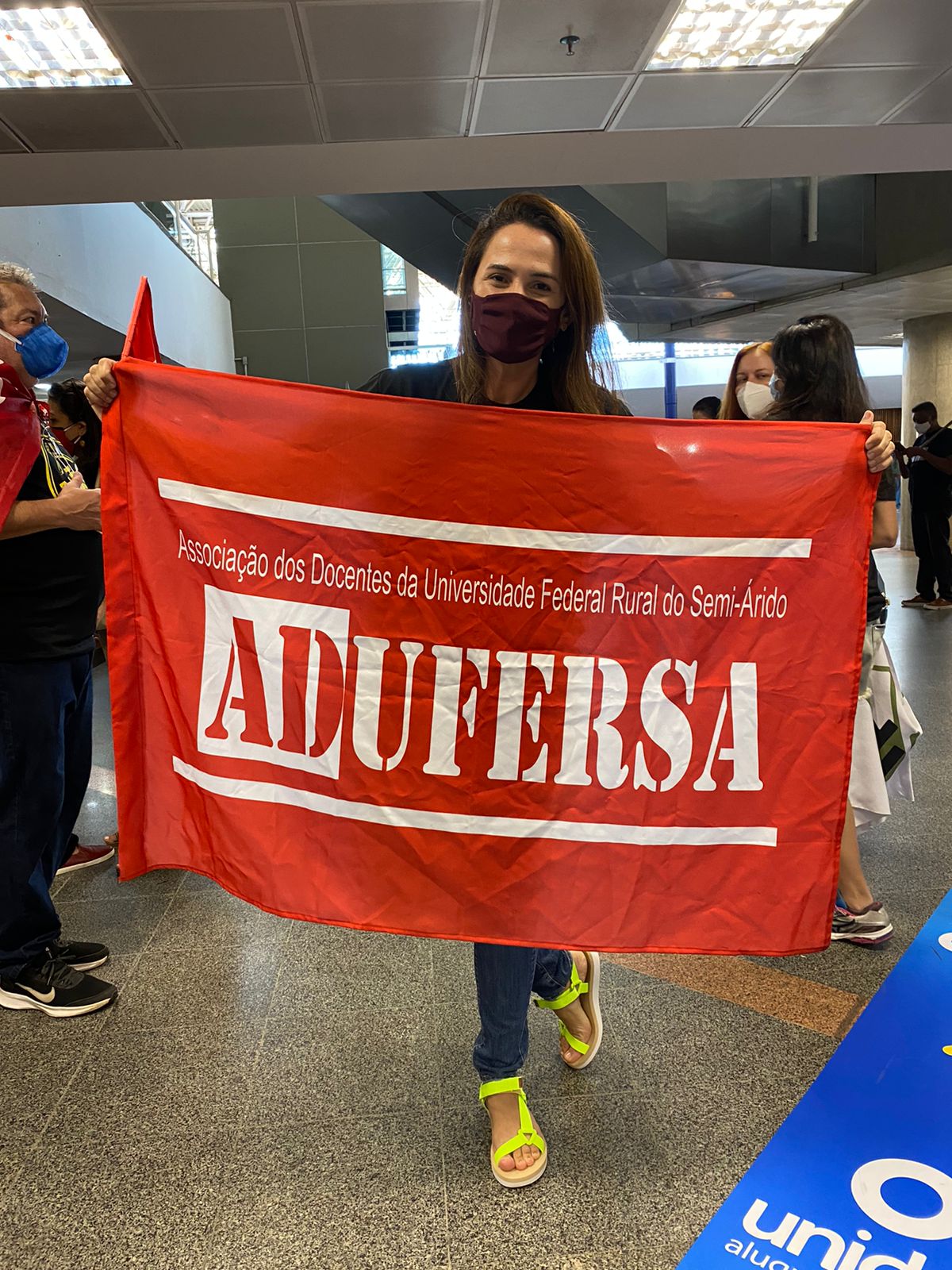 Adufersa fortalece luta contra a aprovação da PEC 32 em Brasília