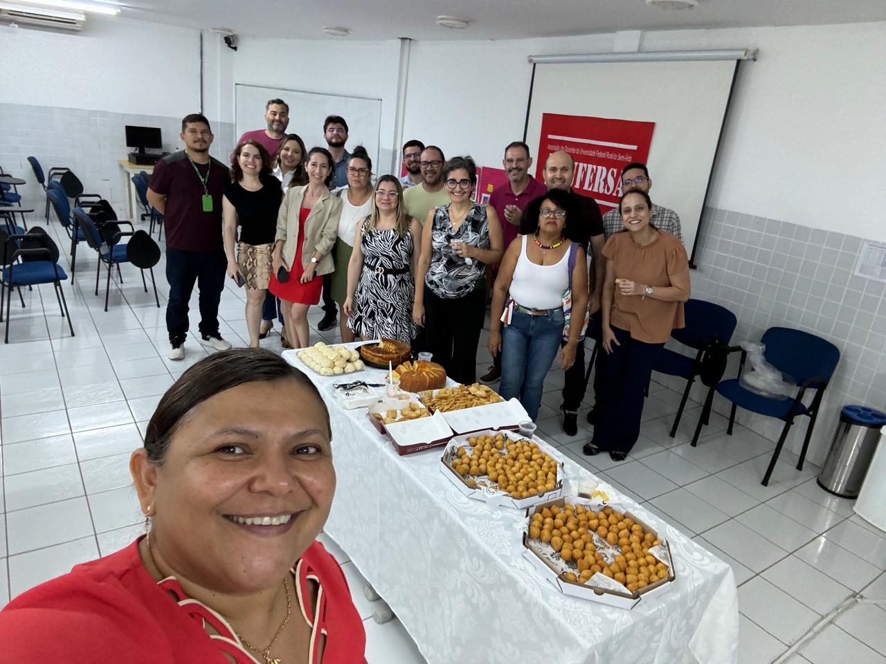 Cafézinho com docentes é sucesso nos campi da UFERSA